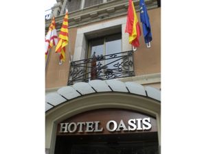 Oasis Hotel オアシス　ホテル