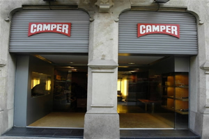 Camper カンペール