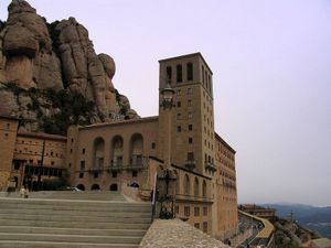 Montserrat モンセラット